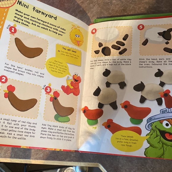 Sesame Street kids craft books set, including 3 books - Picture 7 of 10